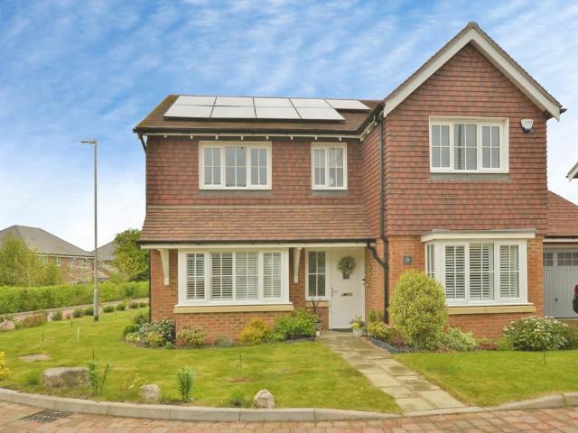 House for sale in Midway, Kent