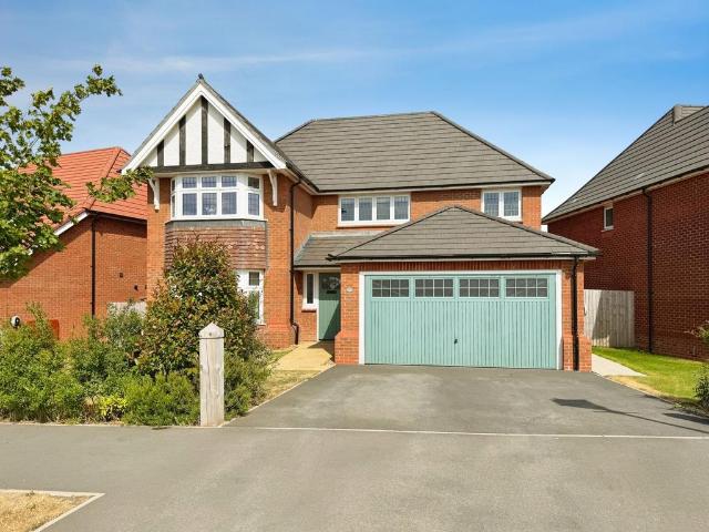 House for sale in Woodford Green, Greater Manchester