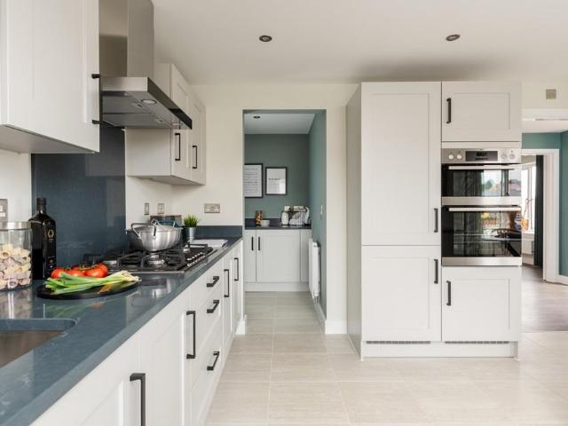 House for sale in Overstone, Moulton