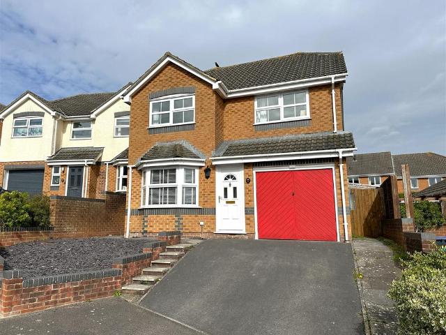 House for sale in Chippenham, Wiltshire