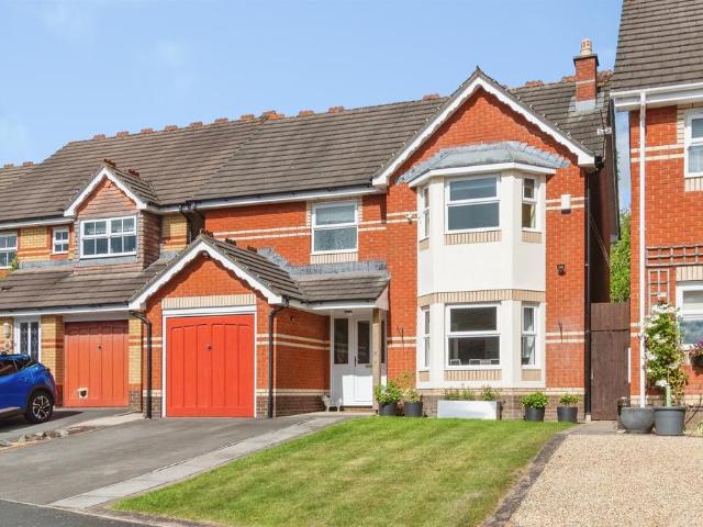 House for sale in Chippenham, Wiltshire