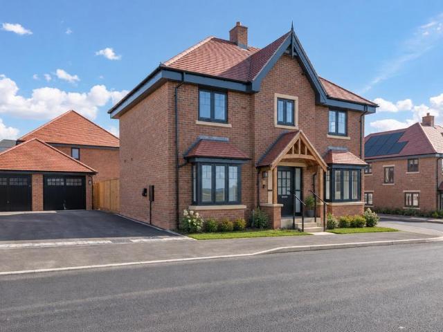 House for sale in Toddington, Central Bedfordshire