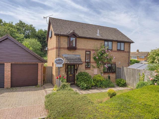 House for sale in Sandown Park, Kent