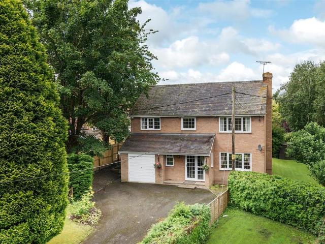 House for sale in Pembridge