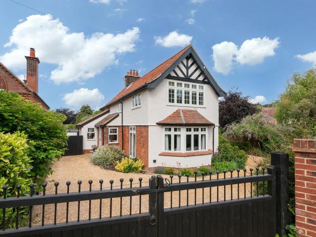 House for sale in Comers, Norfolk