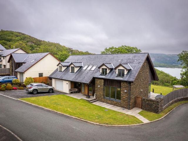House for sale in Barmouth