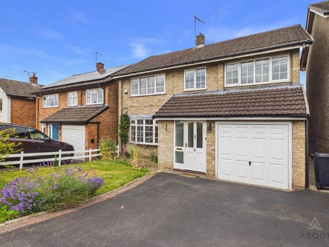 House for sale in Castle Donington, Leicestershire