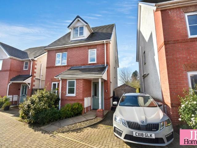 House for sale in Barrow