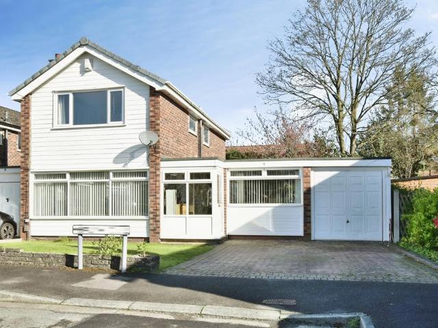 House for sale in Cheadle, Greater Manchester