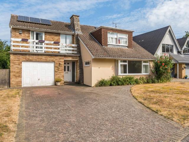 House for sale in Westborough, Surrey