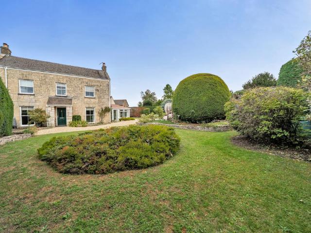 House for sale in Kings Stanley, Stroud