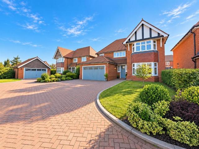 House for sale in Greenhill, The Bridge