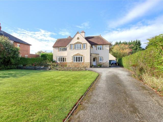 House for sale in Sunningdale, Egglescliffe