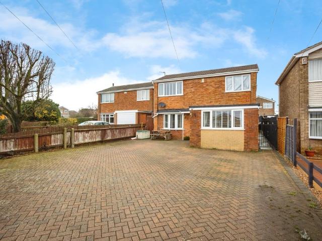 House for sale in Barrowby, South Kesteven