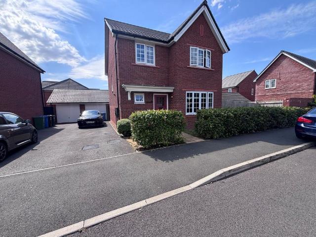House for sale in Lowton Heath, Wigan