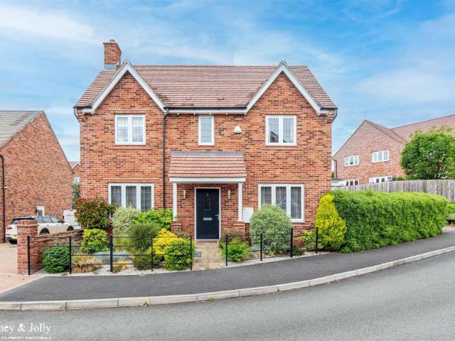 House for sale in Forthampton, Worcestershire