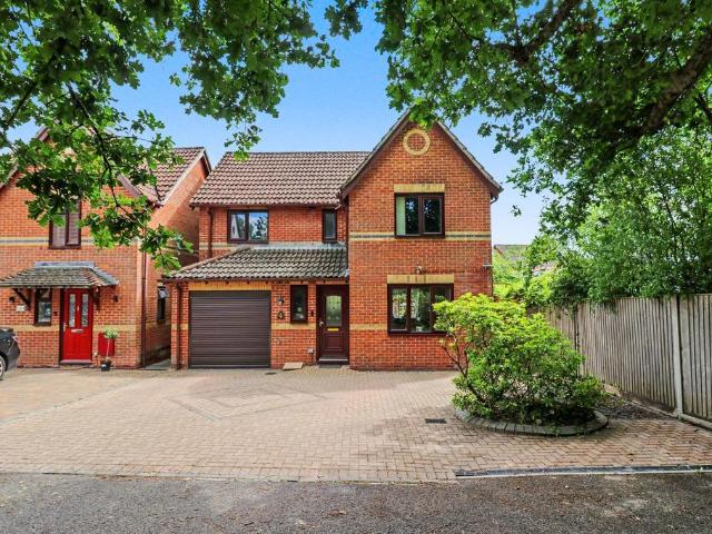 House for sale in Horton Heath, Helford