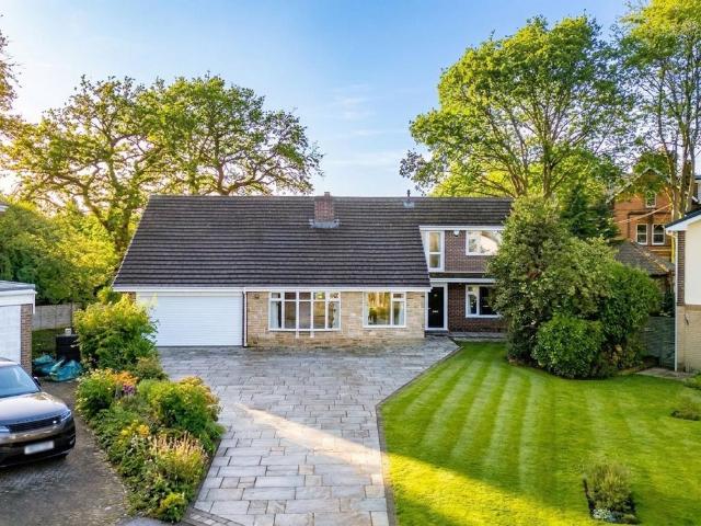 House for sale in Knutsford