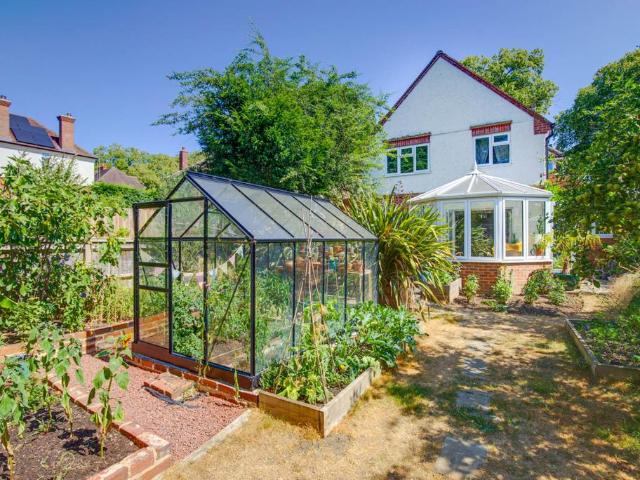 House for sale in Caversham Park, Reading