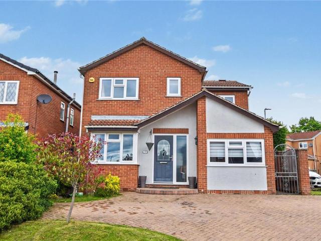 House for sale in West Ardsley, Tingley