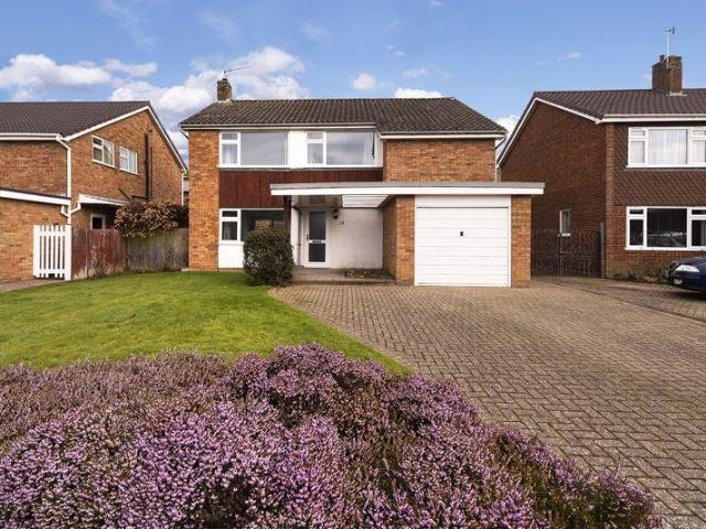 House for sale in Trench Wood, Bourne Vale