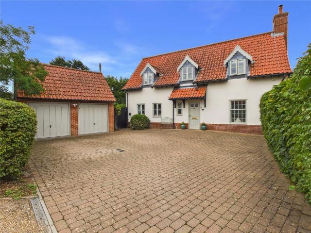 House for sale in Eastbridge, Suffolk