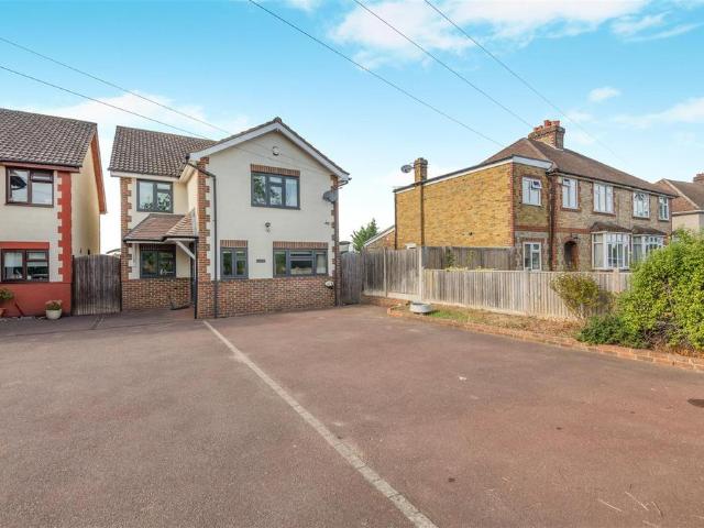 House for sale in Larkfield, Tonbridge and Malling