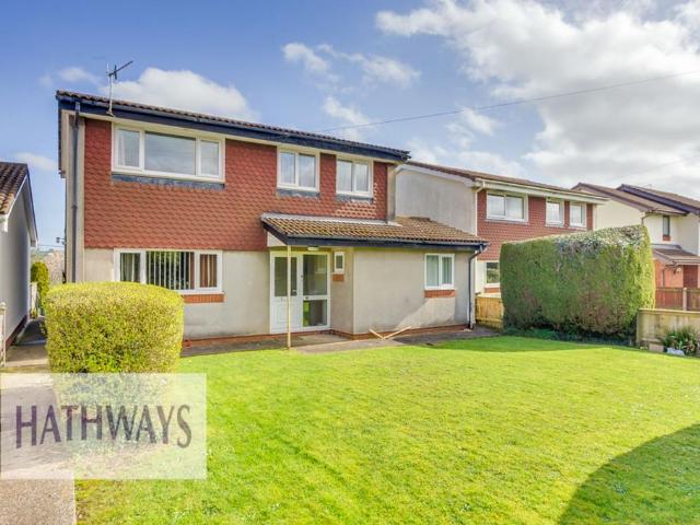 House for sale in New Inn, Griffithstown