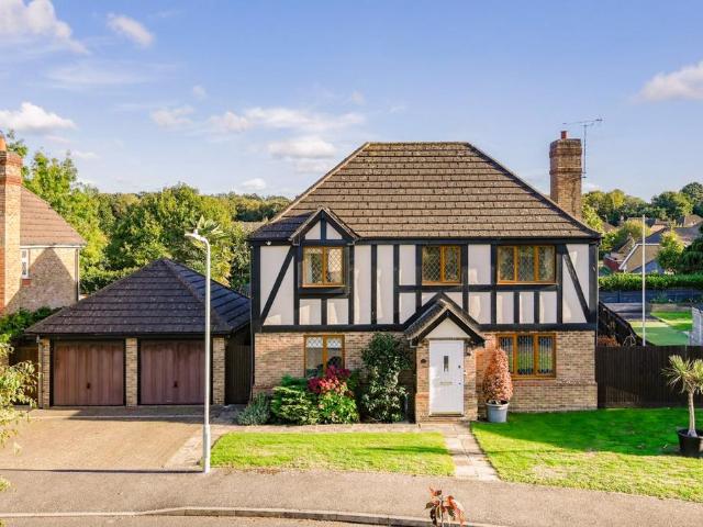 House for sale in Willesborough Lees, Ashford