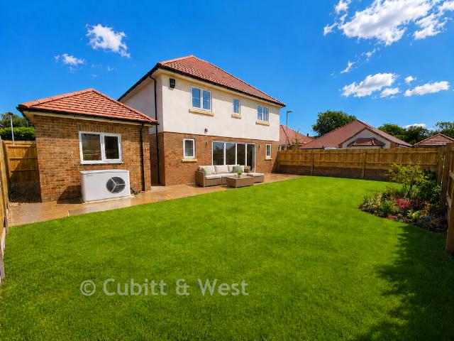 House for sale in Uckfield, Cross In Hand