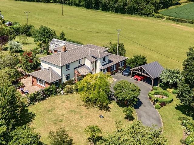 House for sale in Forthampton, Worcestershire