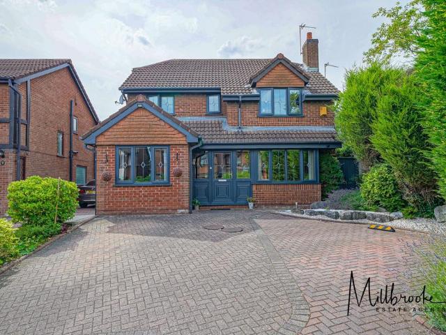 House for sale in Salford, Greater Manchester