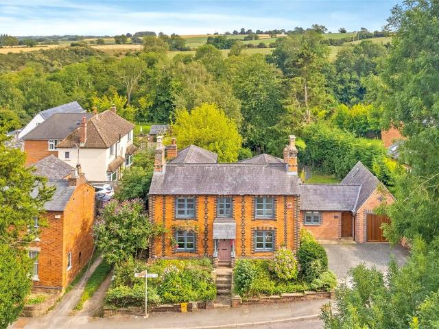 House for sale in East Farndon, Northamptonshire