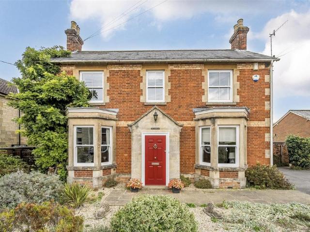 House for sale in Calne