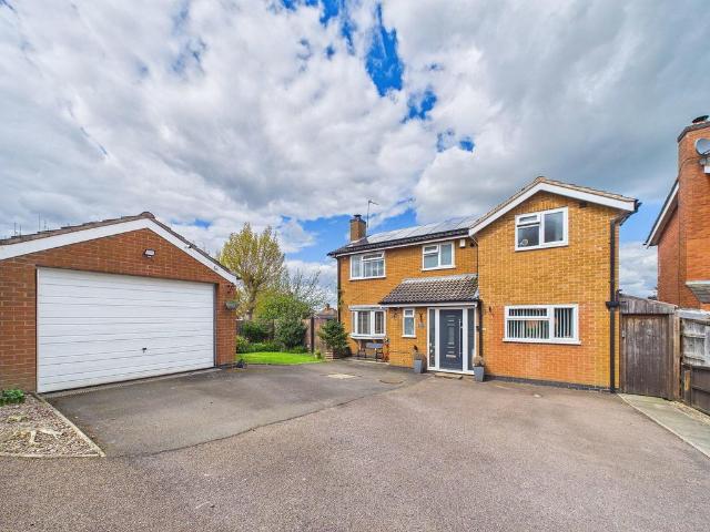House for sale in Stanford On Avon, Leicestershire