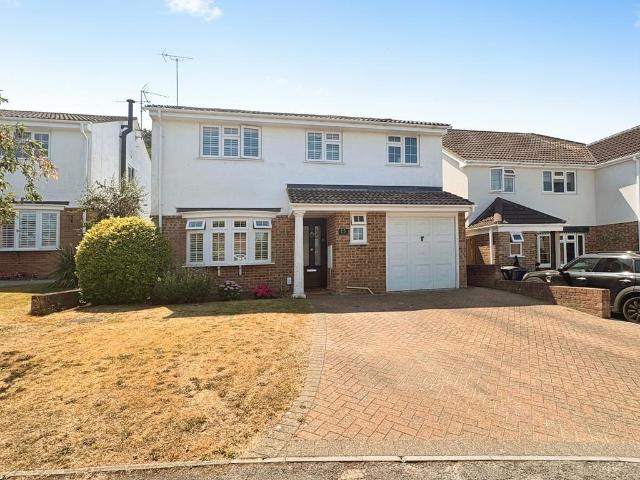 House for sale in Hart, Hampshire