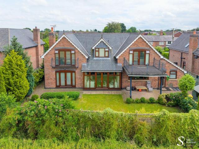 House for sale in Wincham, Cheshire