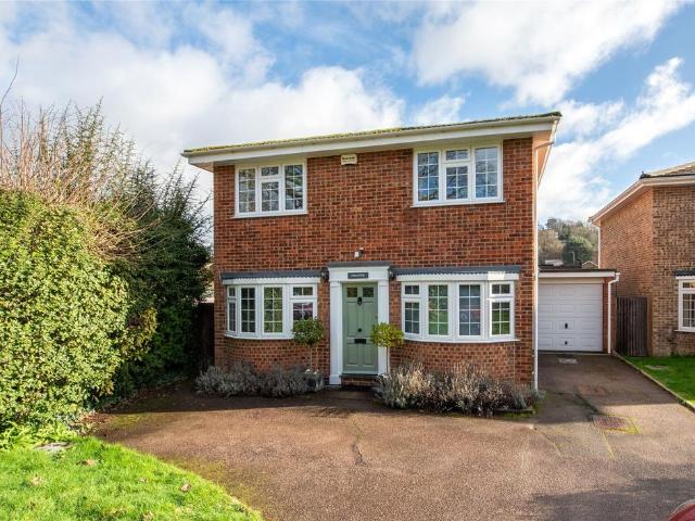 House for sale in Tower Hill, Pachesham Park