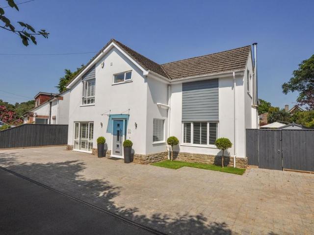 House for sale in Pilford, Furzehill