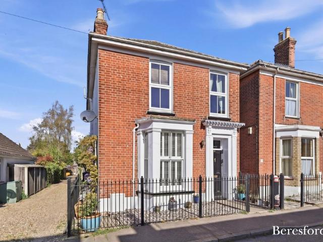 House for sale in Brightlingsea, Dale Hill