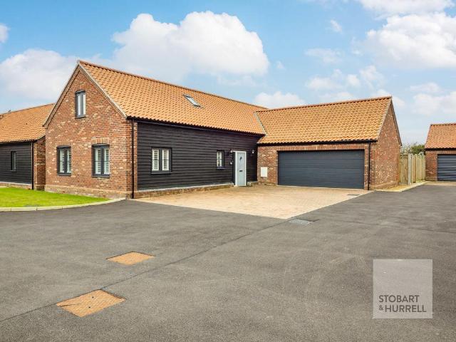 House for sale in Happisburgh, Comers