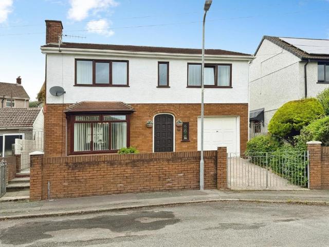 House for sale in Cwmafan, Wales