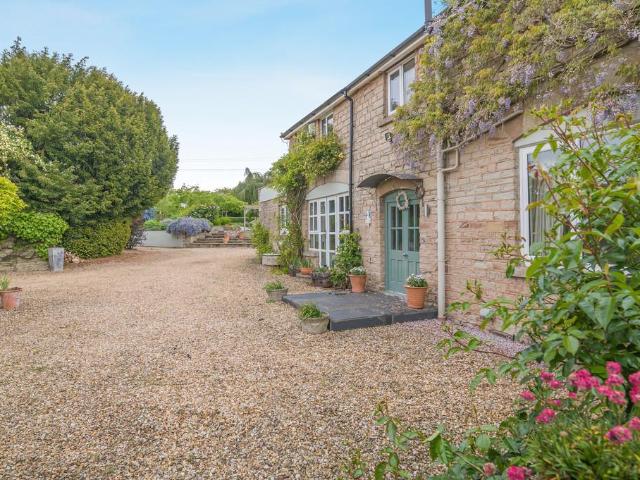 House for sale in Foy