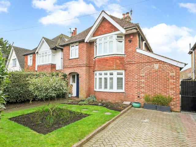 House for sale in Chichester, Littlecote