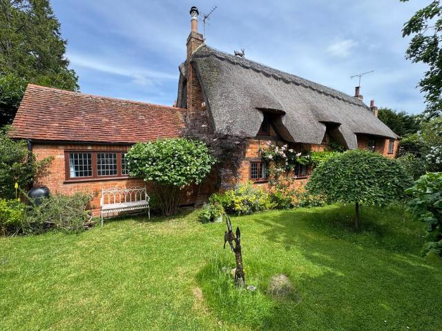 House for sale in Adstock, Buckinghamshire