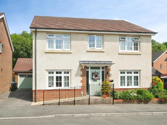 House for sale in Hilltop, Vale