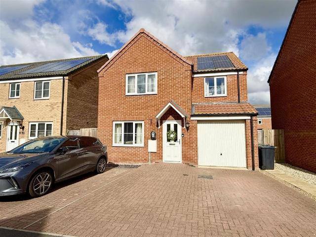 House for sale in Stokesby, Norfolk