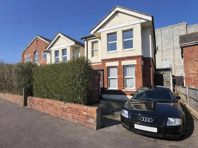 House for sale in Moordown, Bournemouth
