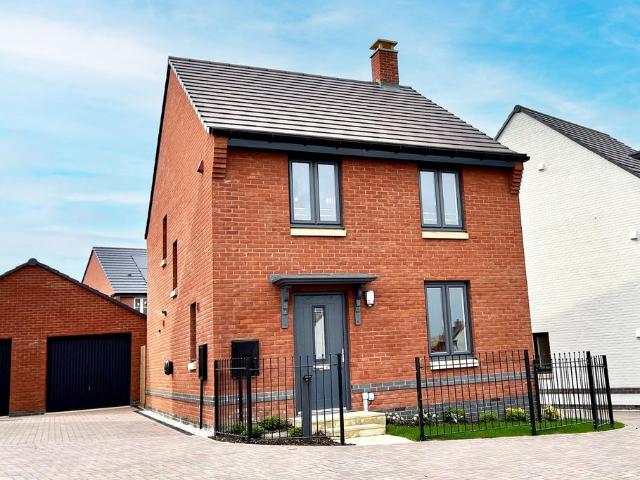 House for sale in Lodge Farm, Northampton