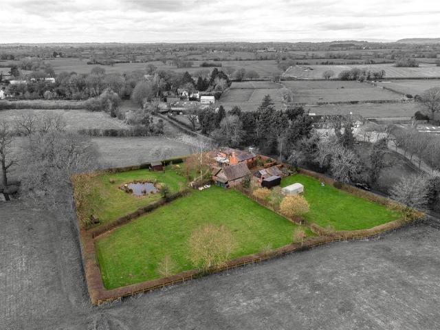 House for sale in Faddiley